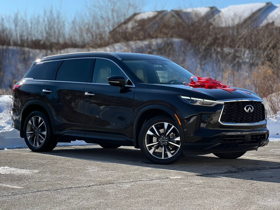 Used 2023 INFINITI QX60 in Paterson, New Jersey | Speedway Motors LLC. Paterson, New Jersey
