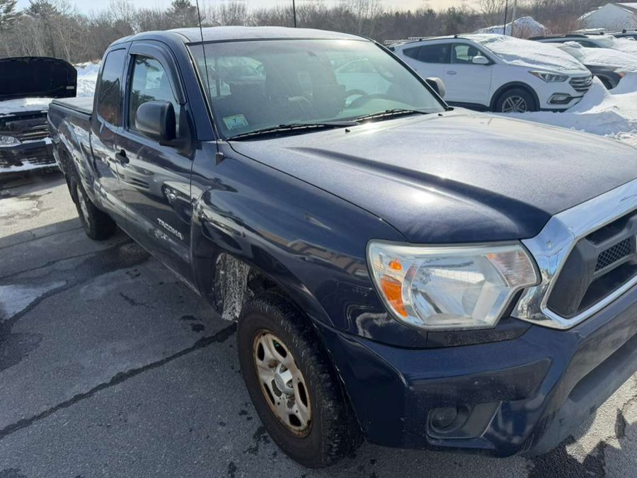 2012 Toyota Tacoma Access Cab photo 3