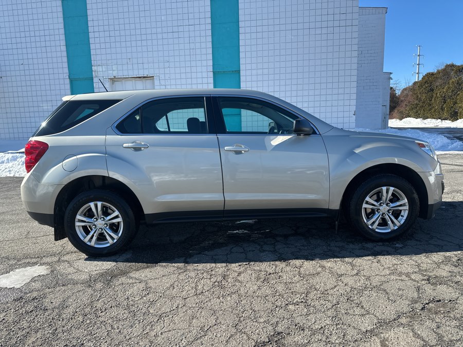 Used 2013 Chevrolet Equinox in Milford, Connecticut | Dealertown Auto Wholesalers. Milford, Connecticut