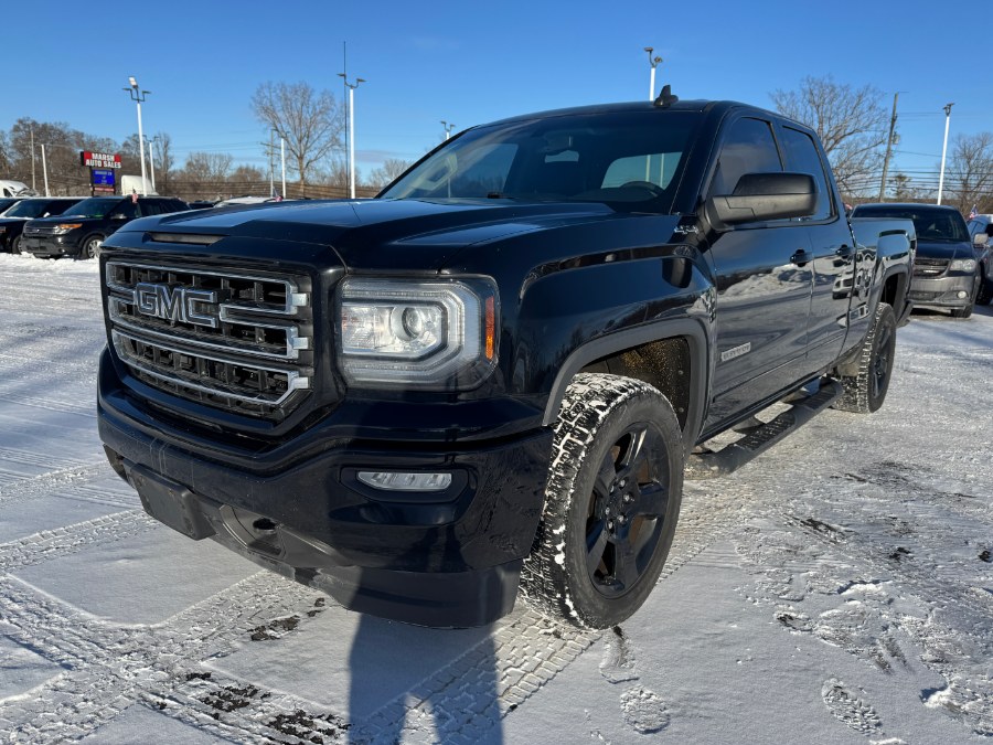 Used 2017 GMC Sierra 1500 in Ortonville, Michigan | Marsh Auto Sales LLC. Ortonville, Michigan