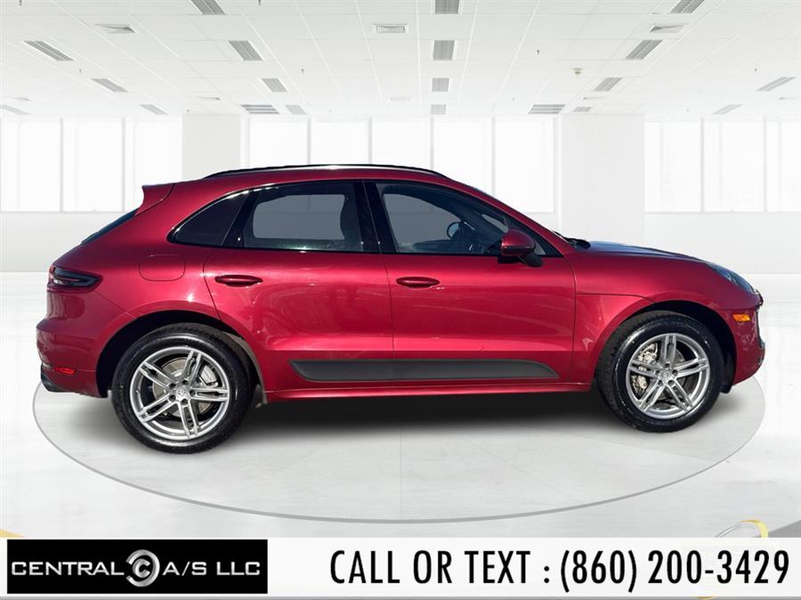 2016 Porsche Macan S photo 4