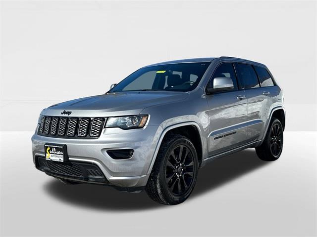 Used 2017 Jeep Grand Cherokee in Torrington, Connecticut | Sullivan Honda. Torrington, Connecticut