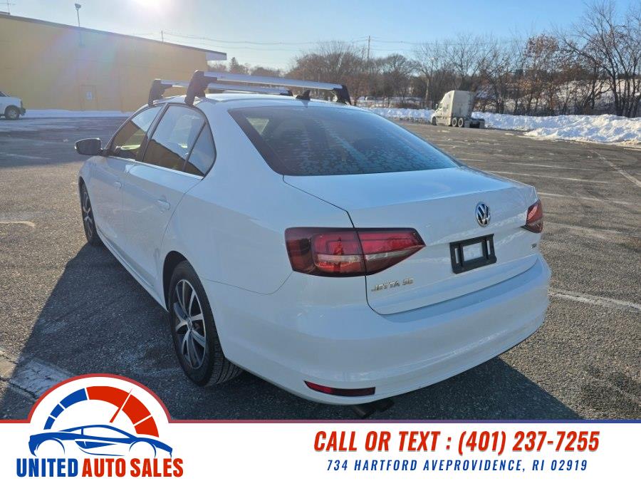 2018 Volkswagen Jetta 1.4T Wolfsburg Edition photo 3