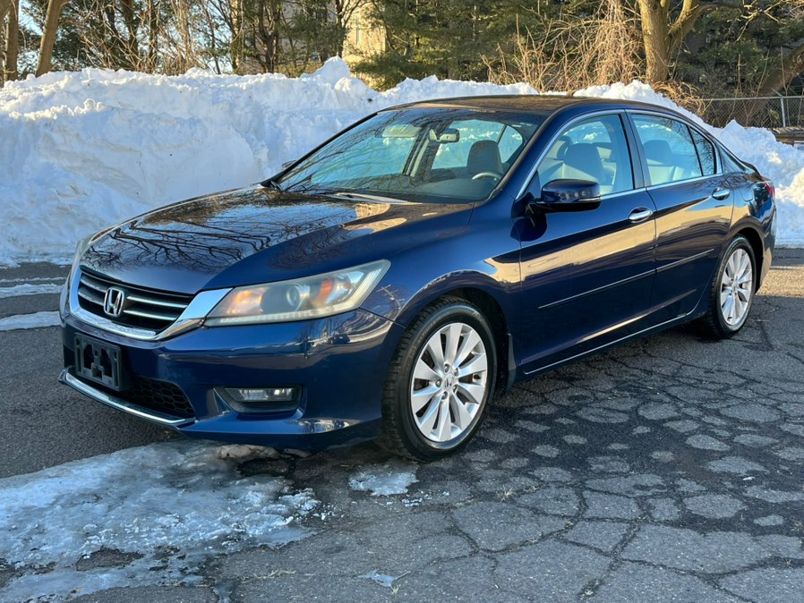 Used 2014 Honda Accord Sedan in Meriden, Connecticut | T E A M Auto Center. Meriden, Connecticut