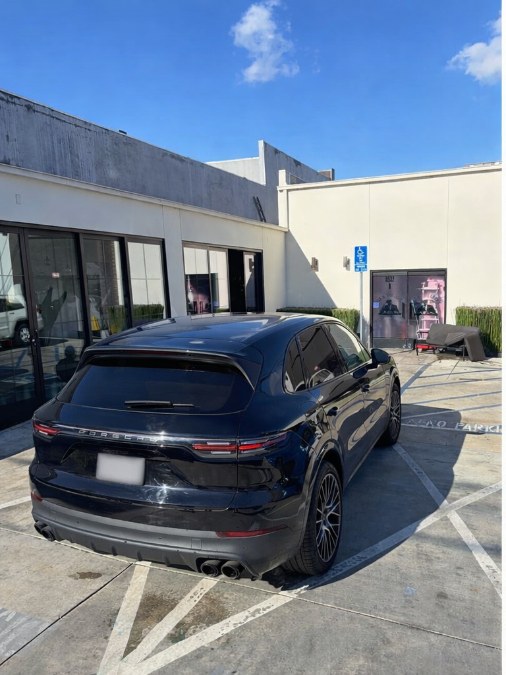 2022 Porsche Cayenne