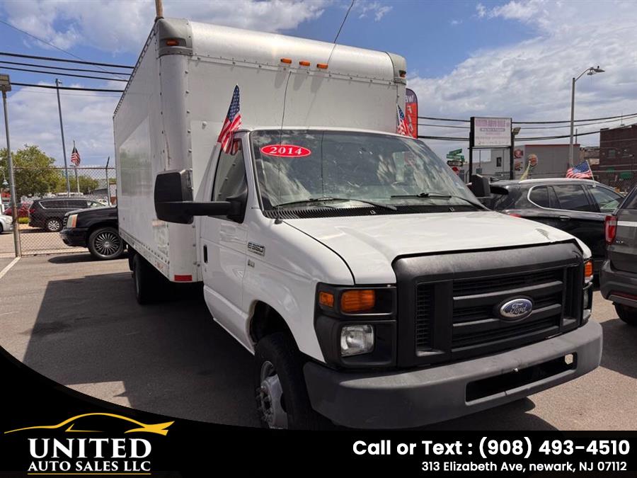 2014 Ford E-Series Cutaway