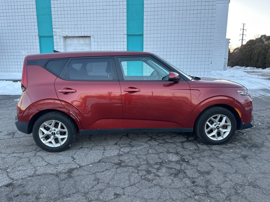 Used 2022 Kia Soul in Milford, Connecticut | Dealertown Auto Wholesalers. Milford, Connecticut