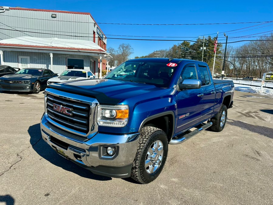 Used 2015 GMC Sierra 2500HD available WiFi in South Windsor, Connecticut | Mike And Tony Auto Sales, Inc. South Windsor, Connecticut