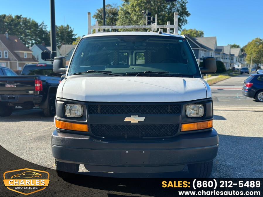 2016 Chevrolet Express 2500 Work Van HD's photo