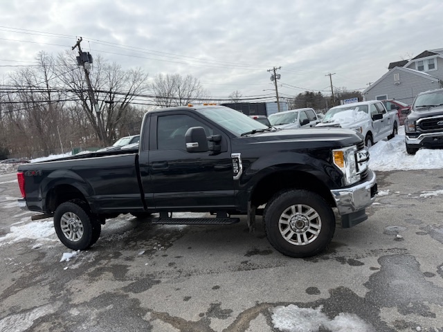 Used 2017 Ford Super Duty F-250 SRW in Huntington Station, New York | Huntington Auto Mall. Huntington Station, New York