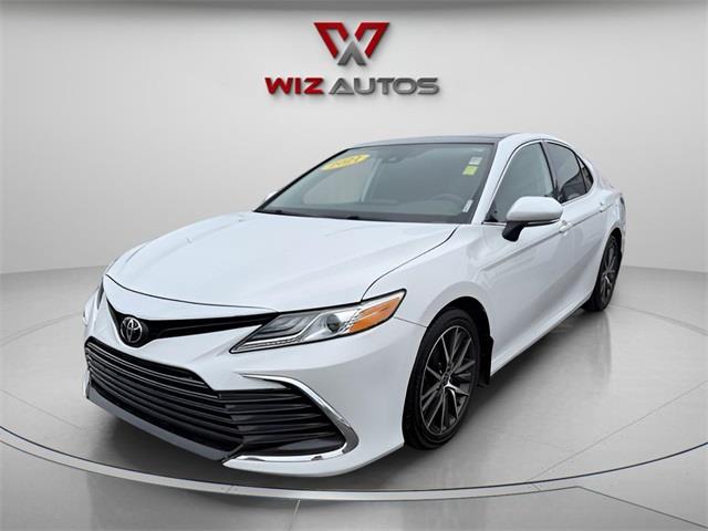 Used Toyota Camry XLE 2021 | Wiz Leasing Inc. Stratford, Connecticut