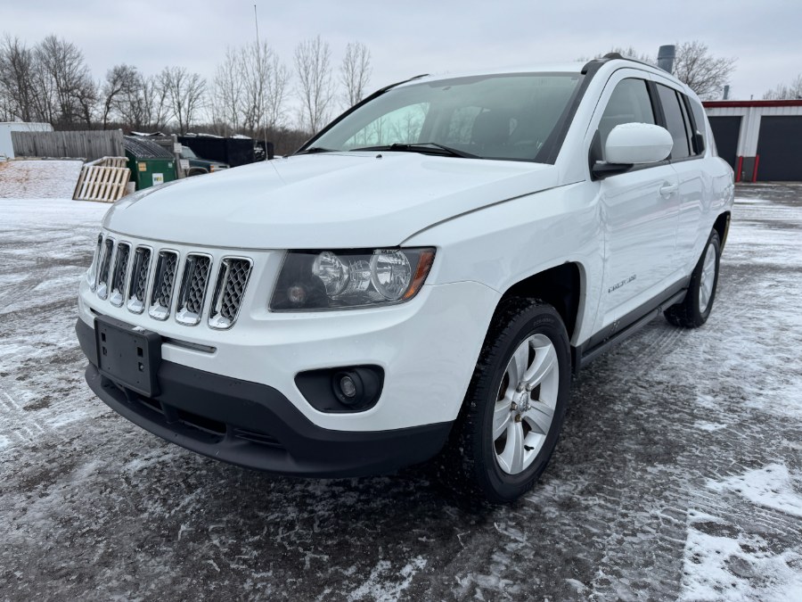Used 2015 Jeep Compass in Ortonville, Michigan | Marsh Auto Sales LLC. Ortonville, Michigan