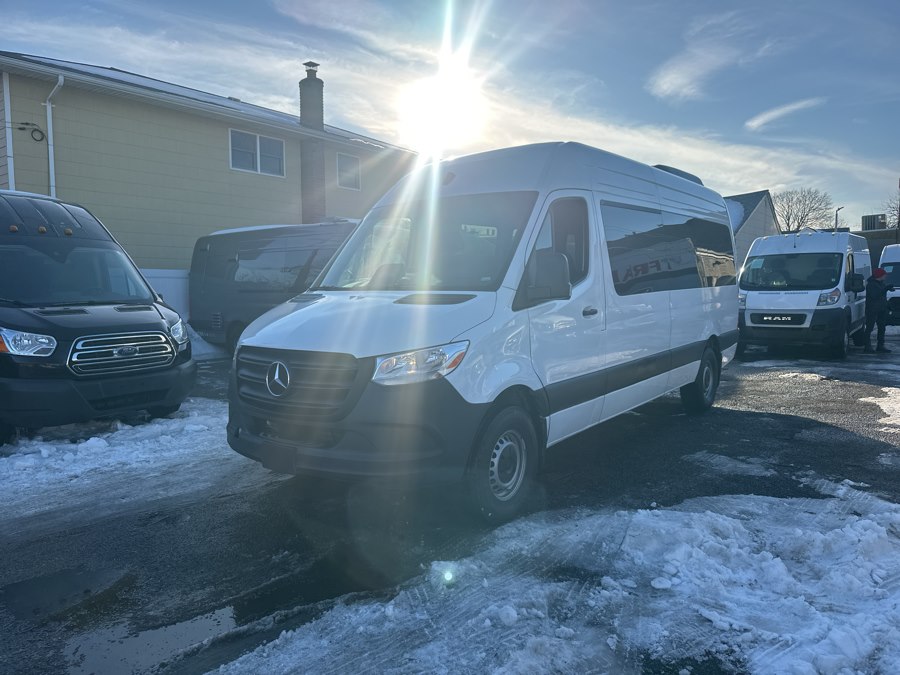 Used Mercedes-Benz Sprinter Passenger Van 2500 High Roof I4 Diesel 170" RWD 2025 | Only Vans Inc. West Hempstead, New York