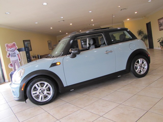 Used 2012 MINI Cooper Hardtop in Placentia, California | Auto Network Group Inc. Placentia, California