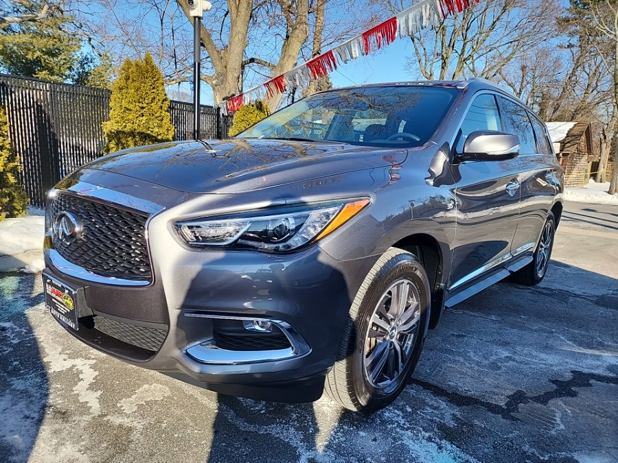 Used 2019 INFINITI QX60 in Islip, New York | L.I. Auto Gallery. Islip, New York