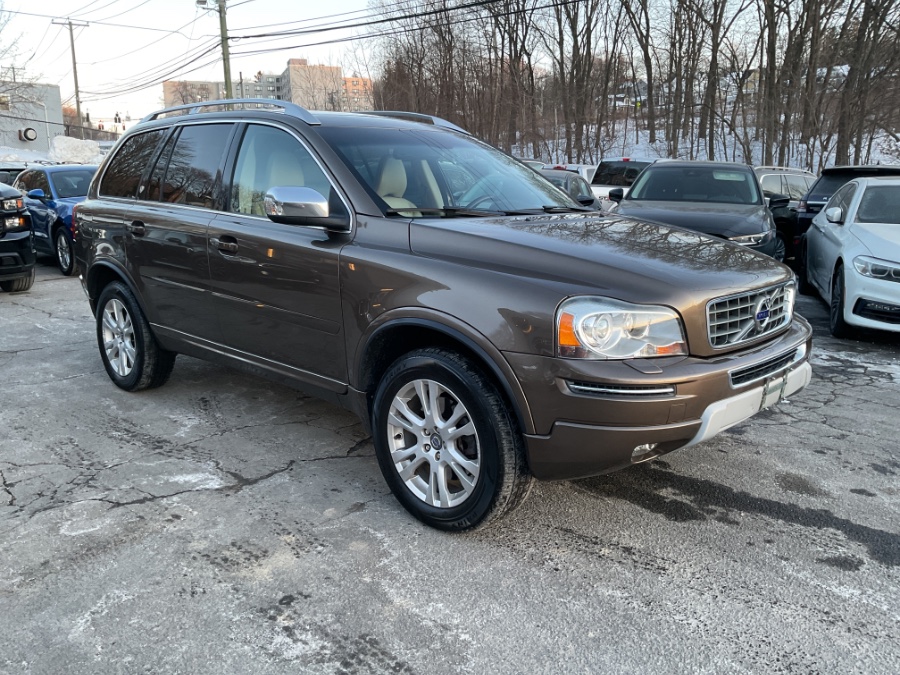 Used 2013 Volvo XC90 in Waterbury, Connecticut | Jim Juliani Motors. Waterbury, Connecticut