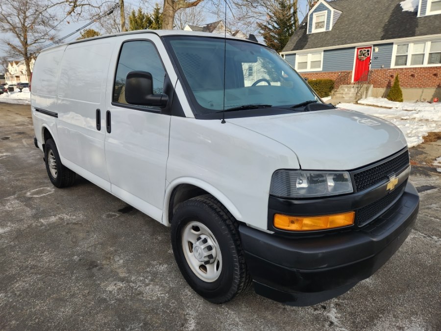 Used Chevrolet Express Cargo Van RWD 2500 135" 2019 | SGM Auto Sales. West Babylon, New York
