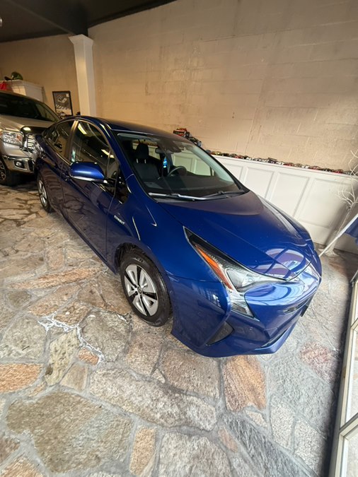 Used 2017 Toyota Prius in Shelton, Connecticut | Center Motorsports LLC. Shelton, Connecticut
