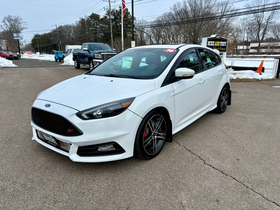 Used 2016 Ford Focus in South Windsor, Connecticut | Mike And Tony Auto Sales, Inc. South Windsor, Connecticut
