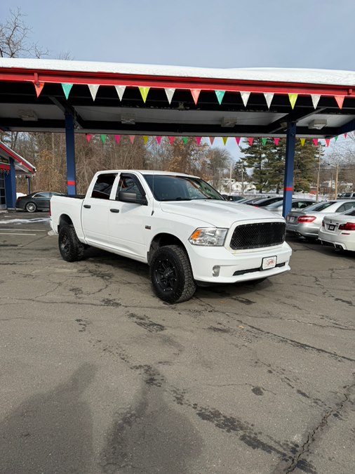 2017 Ram 1500 Tradesman 4x4 Crew Cab 5''7" Box, available for sale in Windsor Locks, Connecticut | JANNA MOTORS LLC. Windsor Locks, Connecticut