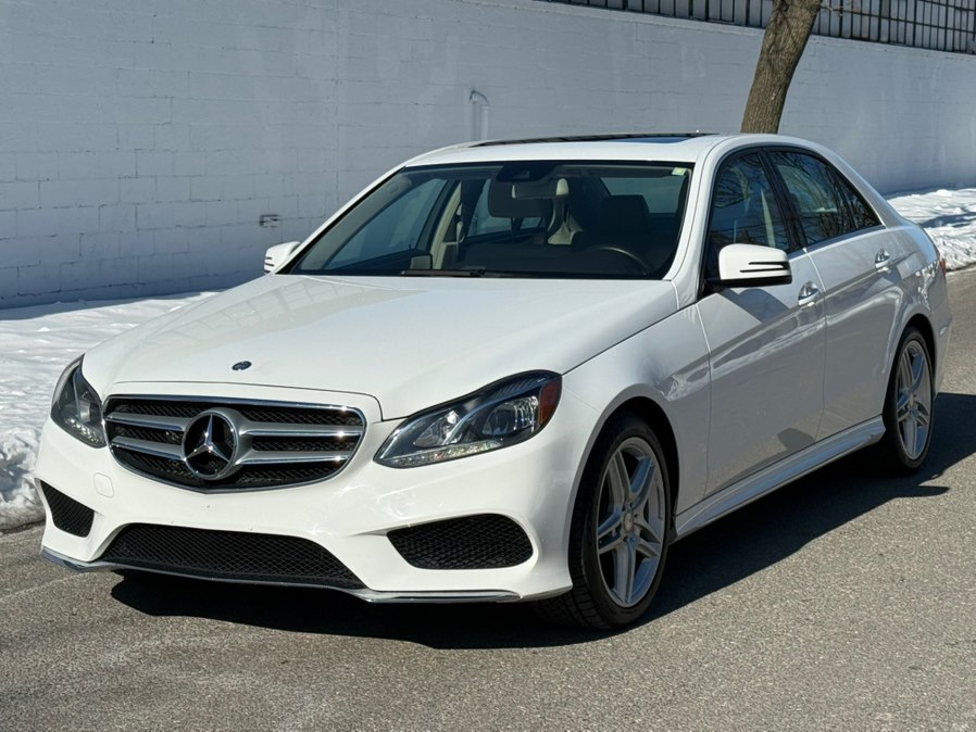 Used 2014 Mercedes-Benz E-Class in Lindenhurst, New York | Cargenic Automotive. Lindenhurst, New York