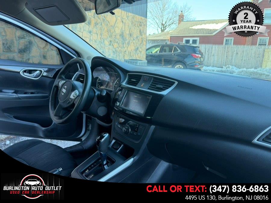 2019 Nissan Sentra SV - Photo 8