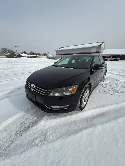 Used 2015 Volkswagen Passat in Springfield, Massachusetts | Auto Globe LLC. Springfield, Massachusetts