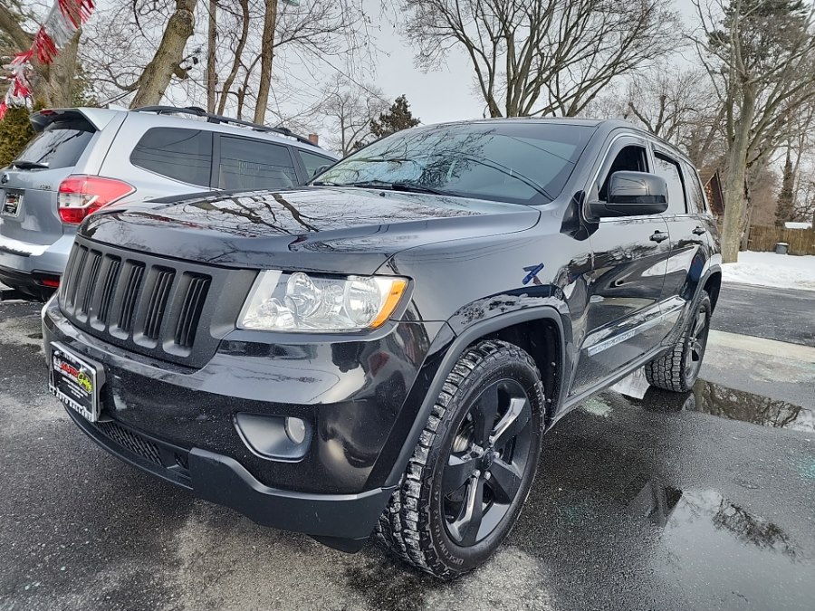 Used 2012 Jeep Grand Cherokee in Islip, New York | L.I. Auto Gallery. Islip, New York
