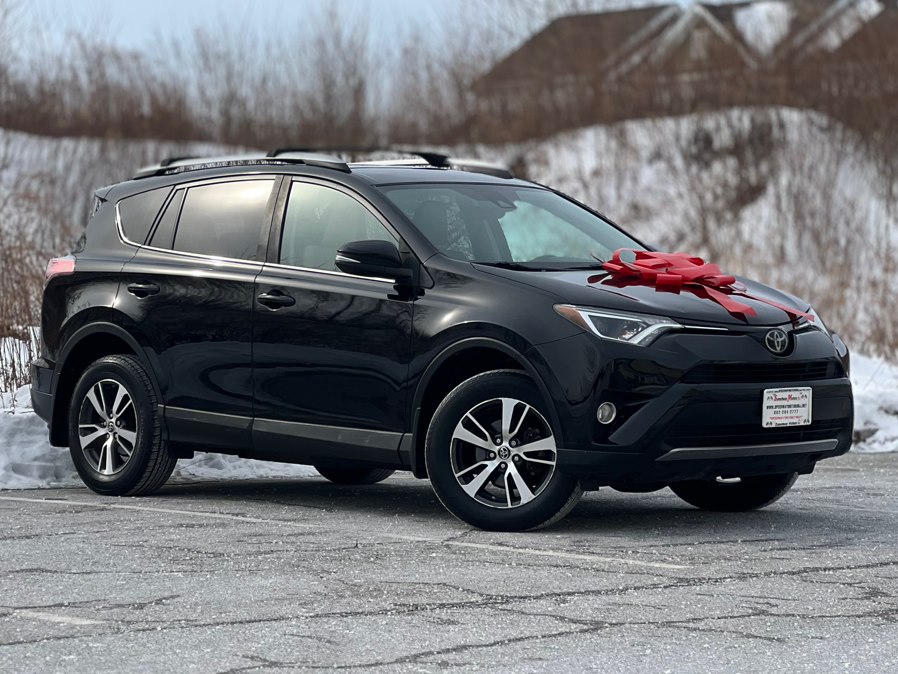 Used 2018 Toyota RAV4 in Paterson, New Jersey | Speedway Motors LLC. Paterson, New Jersey