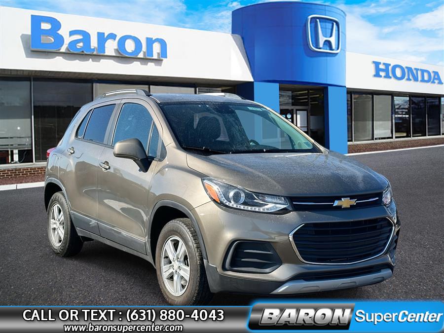 Used 2022 Chevrolet Trax in Patchogue, New York | Baron Supercenter. Patchogue, New York