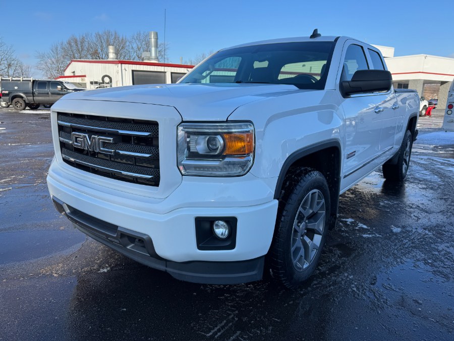 Used 2015 GMC Sierra 1500 in Ortonville, Michigan | Marsh Auto Sales LLC. Ortonville, Michigan