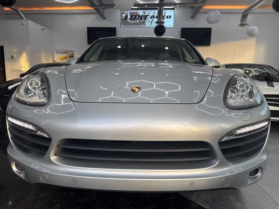 2012 Porsche Cayenne S