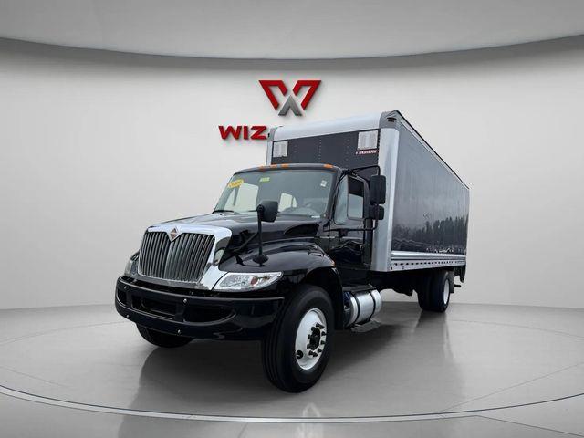 Used 2018 International 4300 in Stratford, Connecticut | Wiz Leasing Inc. Stratford, Connecticut