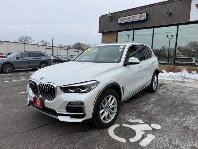 Used 2021 BMW X5 in Stratford, Connecticut | Wiz Leasing Inc. Stratford, Connecticut