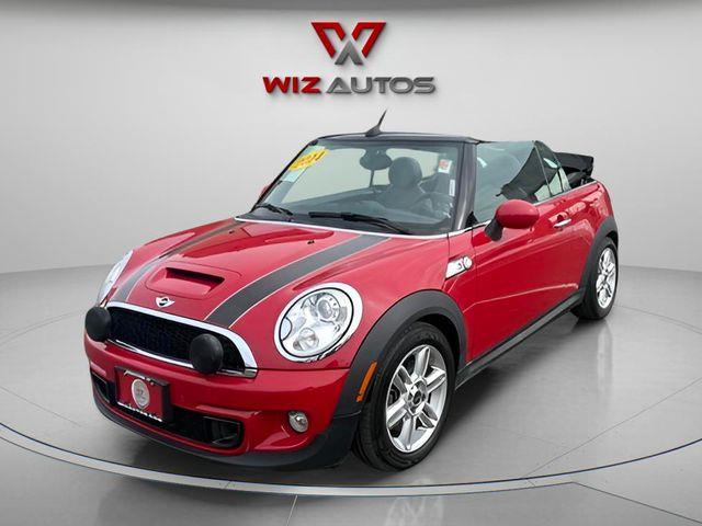 Used Mini Cooper s Base 2014 | Wiz Leasing Inc. Stratford, Connecticut