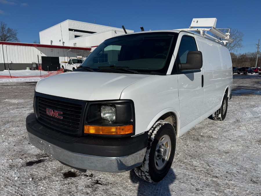 Used 2016 GMC Savana Cargo Van in Ortonville, Michigan | Marsh Auto Sales LLC. Ortonville, Michigan