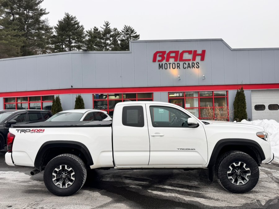 Used 2018 Toyota Tacoma in Canton , Connecticut | Bach Motor Cars. Canton , Connecticut