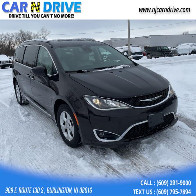 Used 2017 Chrysler Pacifica in Burlington, New Jersey | Car N Drive. Burlington, New Jersey