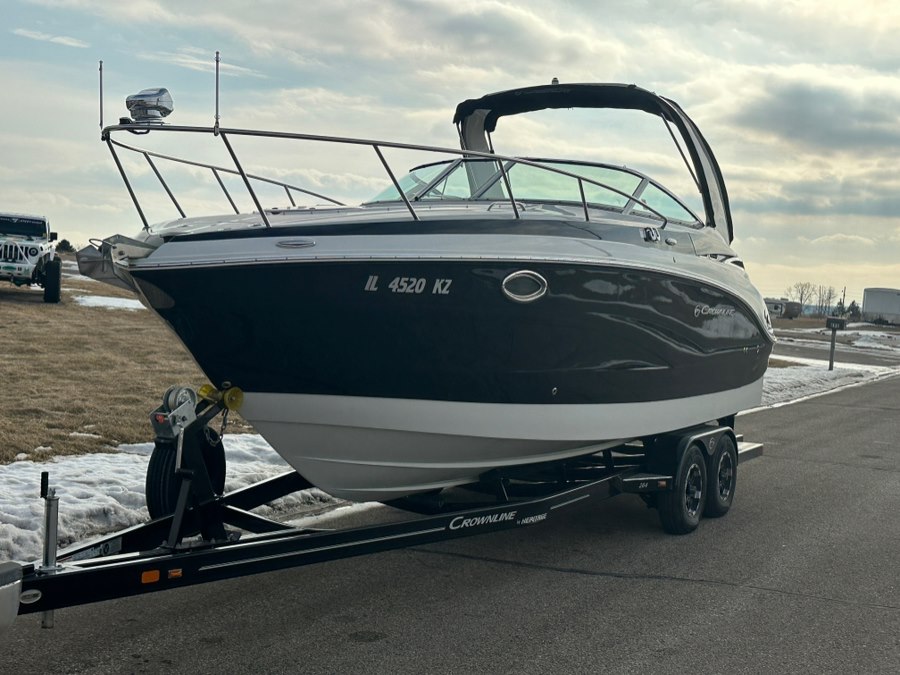 Used 2020 Crownline 264 CR in Darien, Wisconsin | Geneva Motor Cars. Darien, Wisconsin