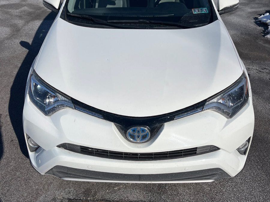 Used 2016 Toyota RAV4 Hybrid in New Milford, Connecticut | Auto Technic LLC. New Milford, Connecticut