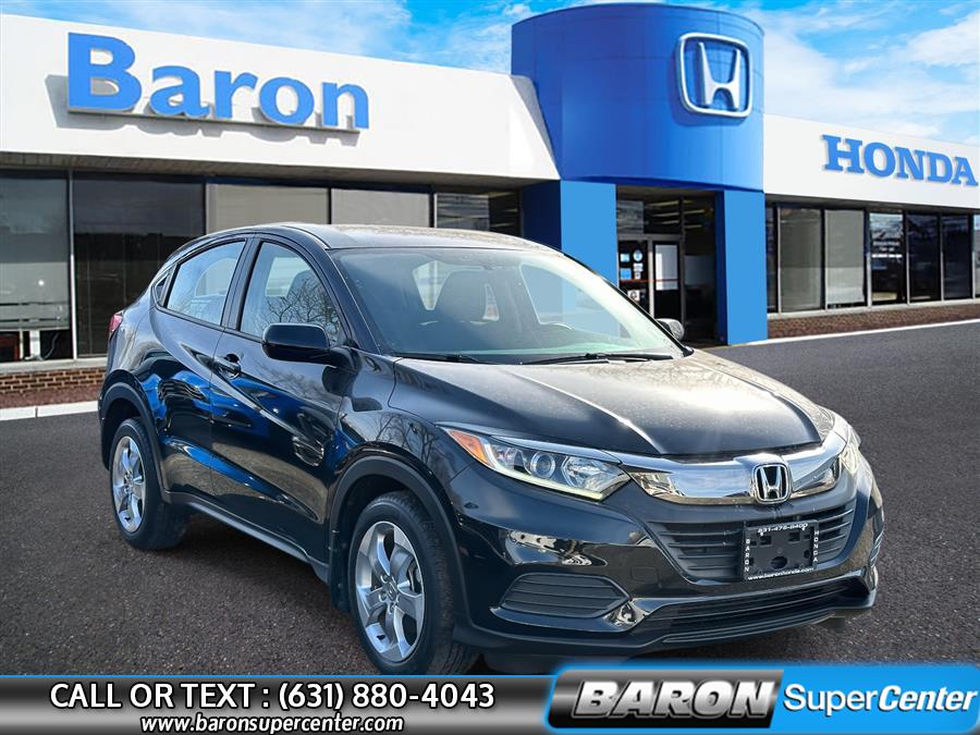 Used 2021 Honda Hr-v in Patchogue, New York | Baron Supercenter. Patchogue, New York