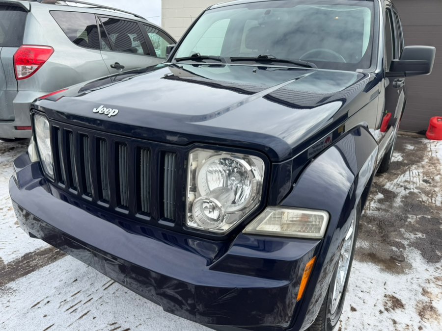 Used 2012 Jeep Liberty in Springfield, Massachusetts | Auto Globe LLC. Springfield, Massachusetts