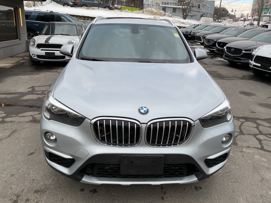 2018 BMW X1 xDrive28i's photo