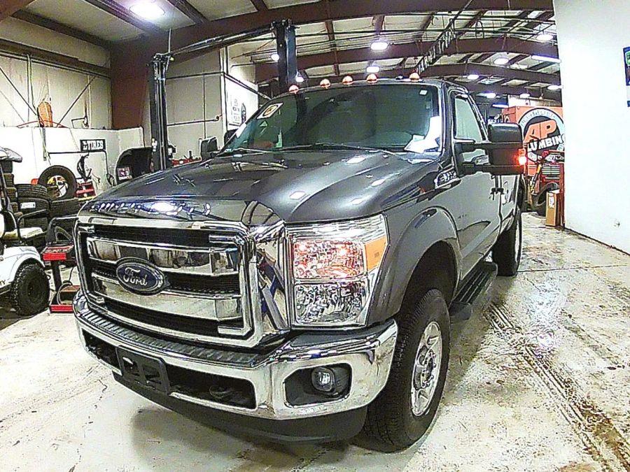 Used 2015 Ford F250 Super Duty Regular Cab in Wolcott, New York | Auto Hunter CNY. Wolcott, New York