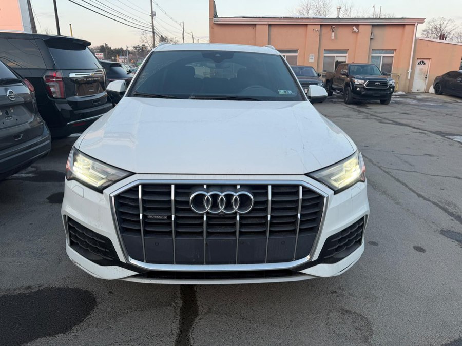 Used Audi Q7 Premium Plus 55 TFSI quattro 2020 | J & A Auto Center. Raynham, Massachusetts