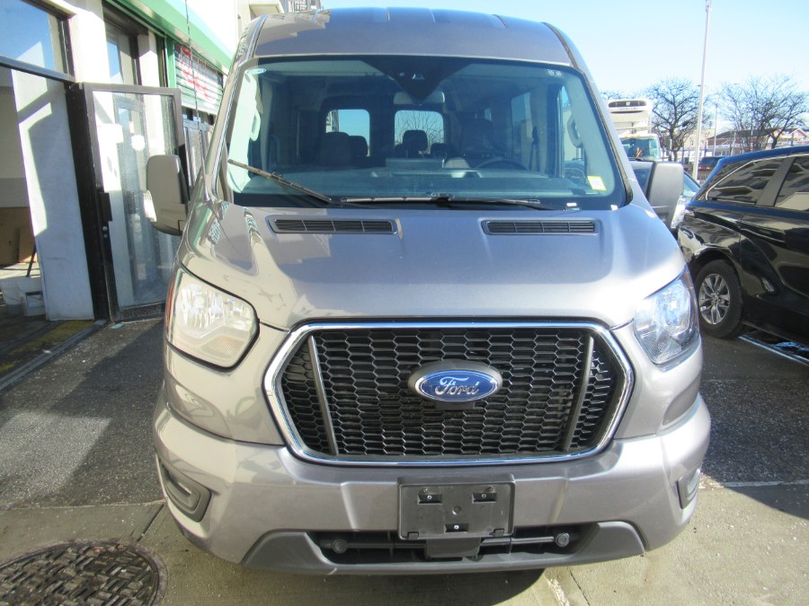Used 2024 Ford Transit Passenger Wagon in Woodside, New York | Pepmore Auto Sales Inc.. Woodside, New York