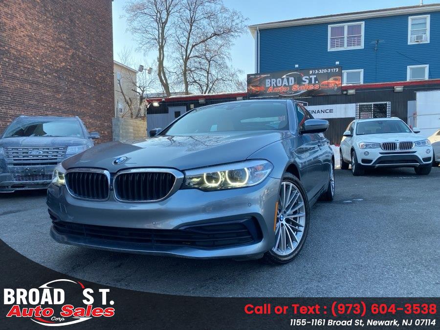 2020 BMW 5 Series 530i xDrive Sedan's photo