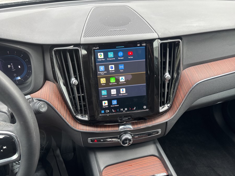 2024 Volvo XC60 Plus - Photo 19