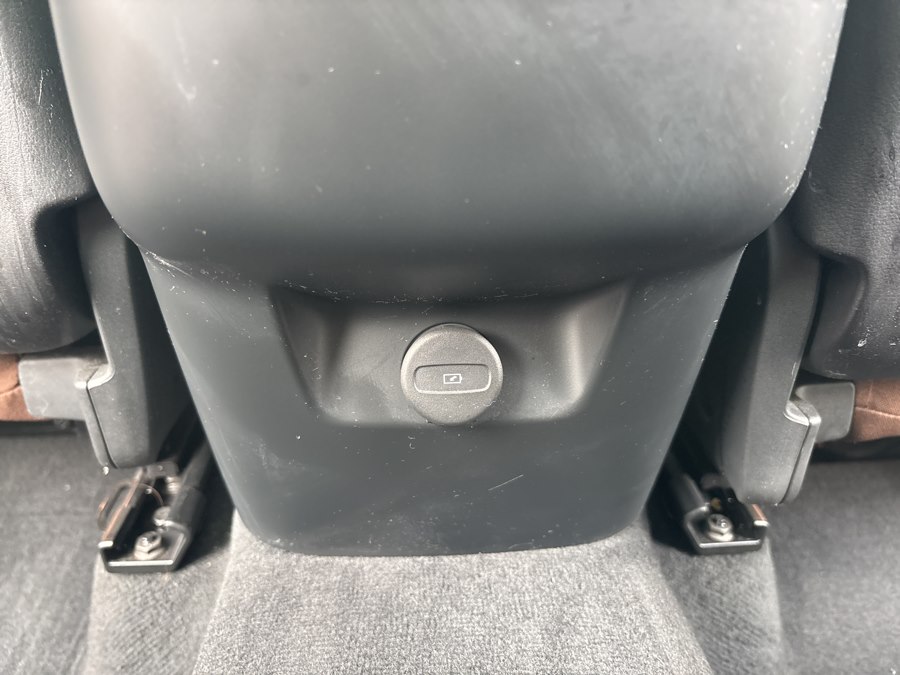 2024 Volvo XC60 Plus - Photo 12