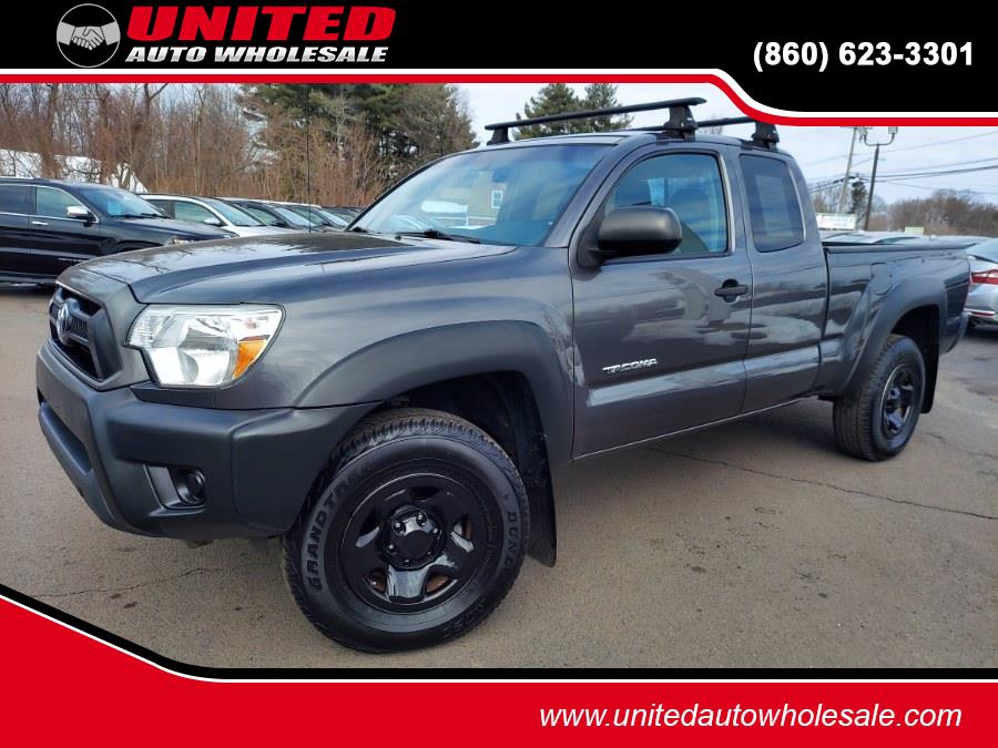 Used 2015 Toyota Tacoma in East Windsor, Connecticut | United Auto Sales of E Windsor, Inc. East Windsor, Connecticut